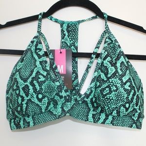 LICI Fit Sports Python Sports Bra